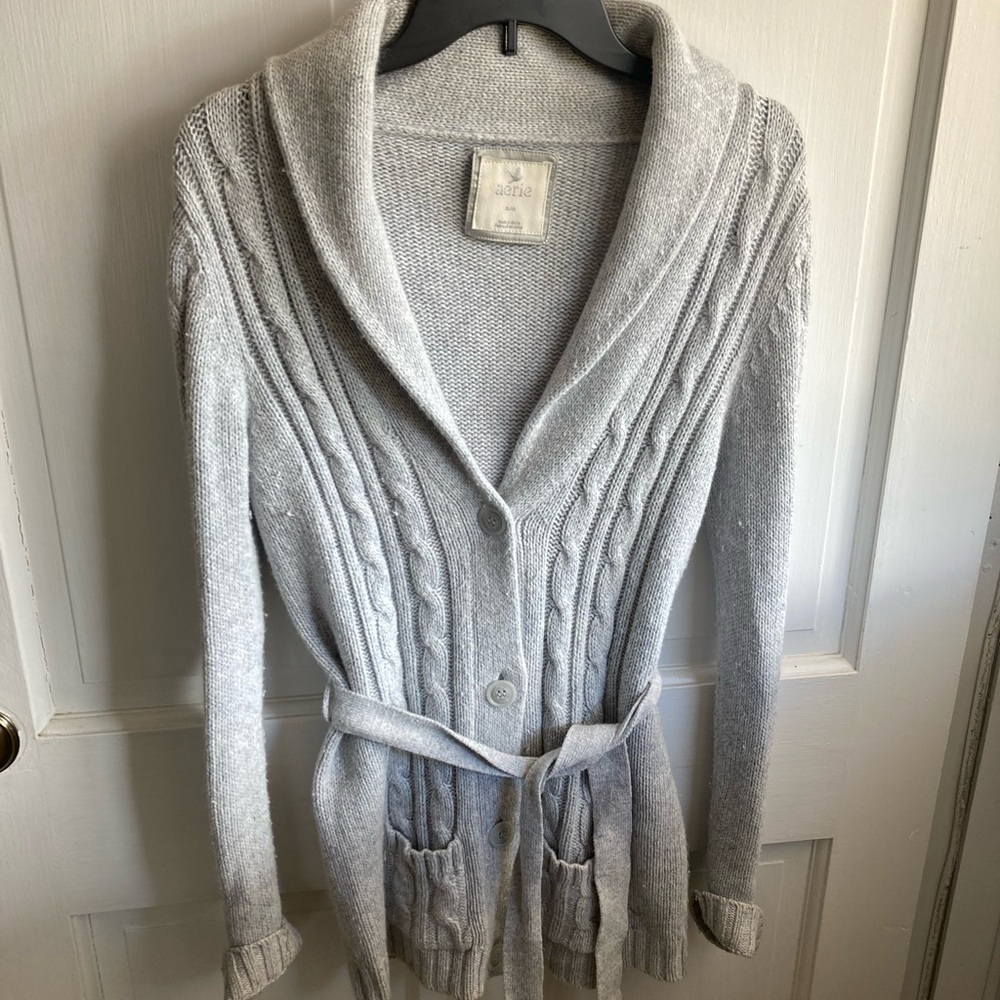 Aerie AEO Belted Knitted Gray Cardigan Sweater Size Medium